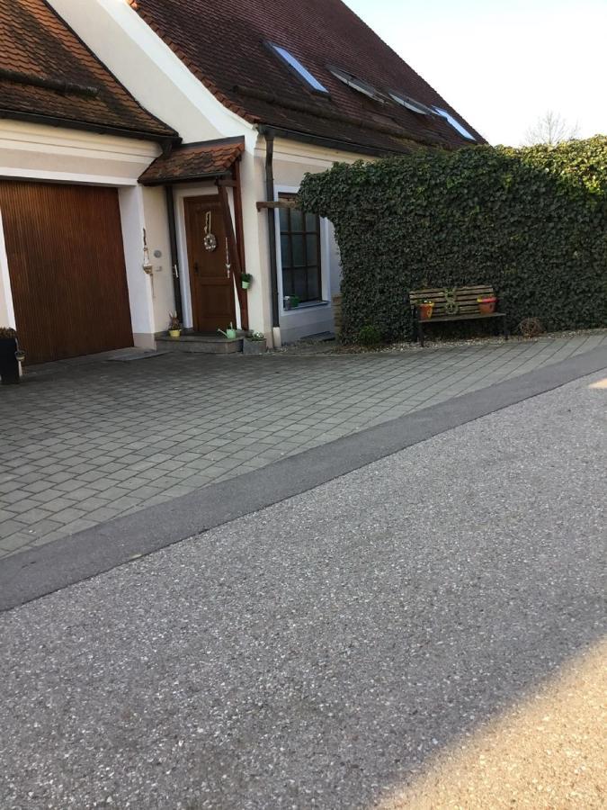 Ferienwohnung Heigemeir Ehekirchen Exterior foto